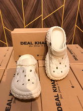 Women Comfortable Crocs Size 5