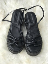 Women sandol Size 9 (EU 39)