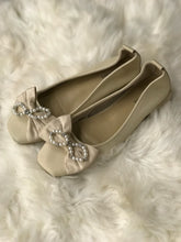 Women Pumps Size 8 (EU 38)