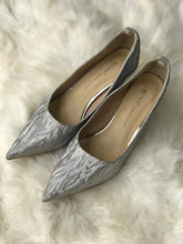 Women Heels Size 9 (EU 39)
