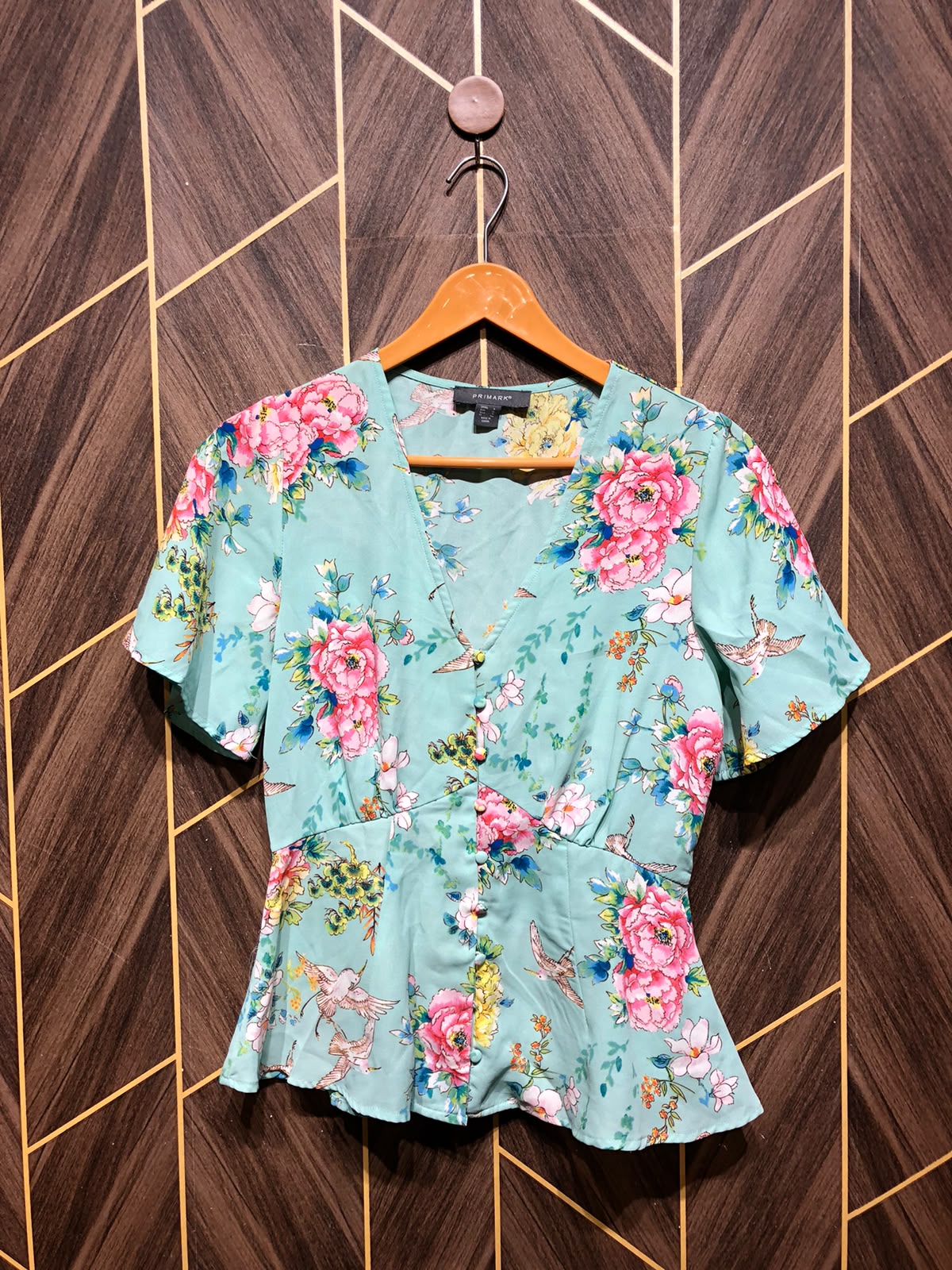 Trendy Chiffon CropTop Size Small