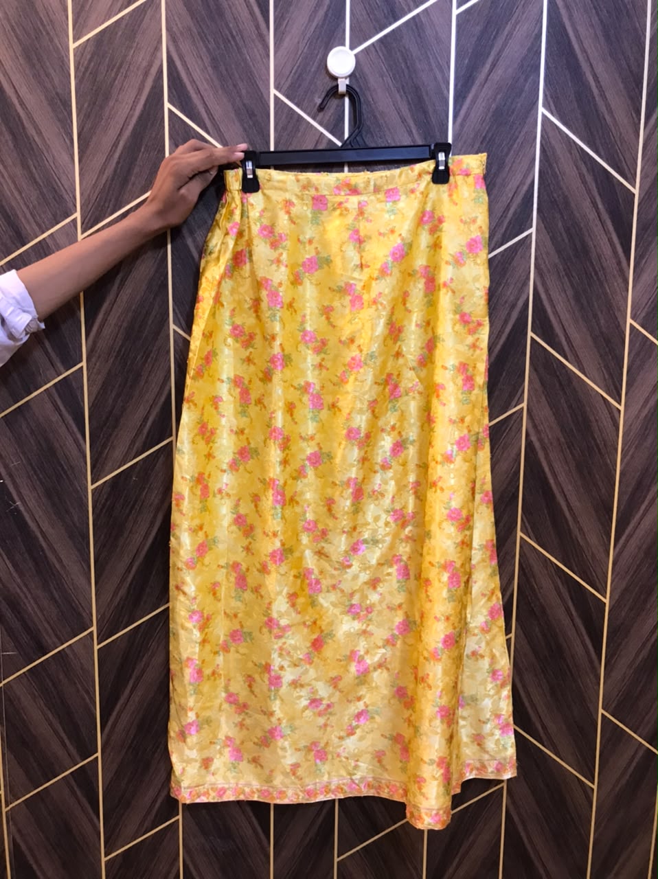 Women Silk Cord Set | Shirt Chest 20 | Shirt Length 39| Skirt Waist 32 | Skirt Length 38