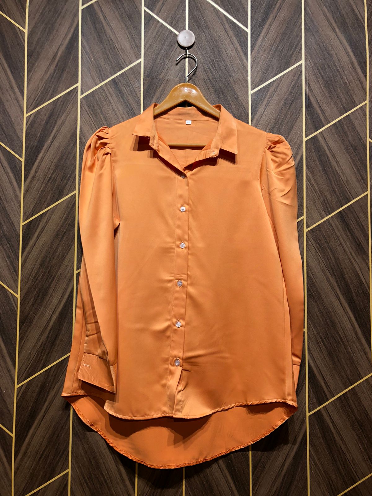 Western Top Silk – Medium Size (Chest: 19, Length: 31)