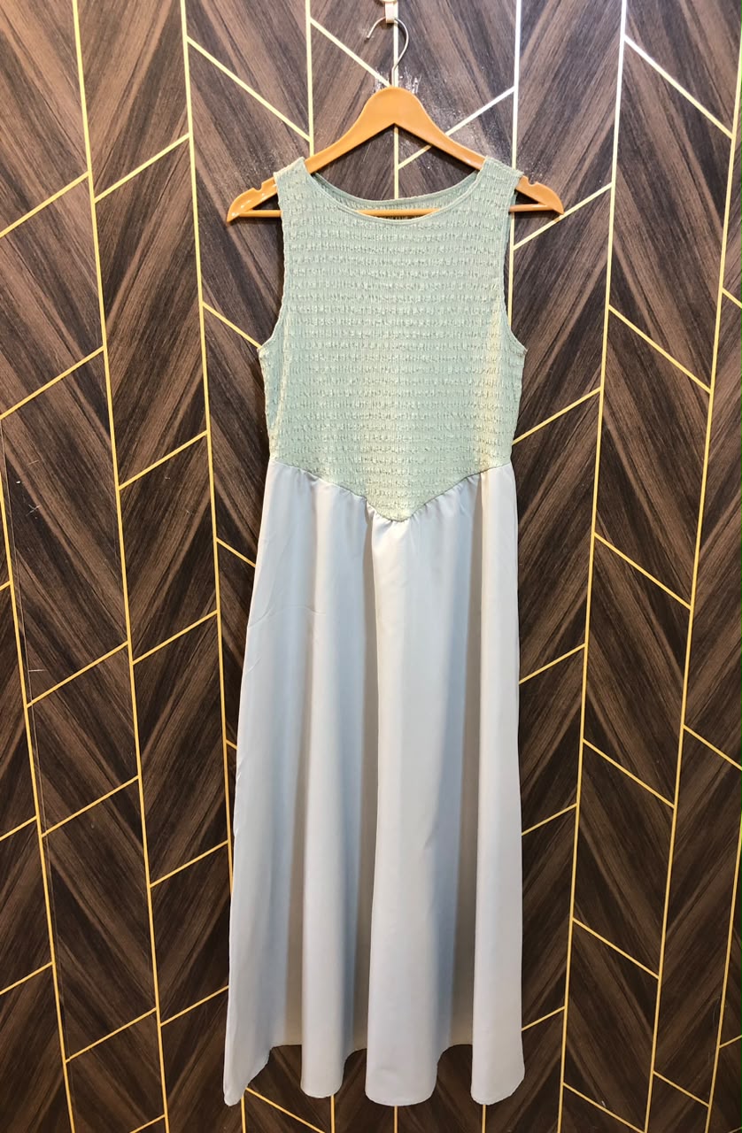 Western Long Maxi Jersey Small | Size | Chest 18 | Length 53