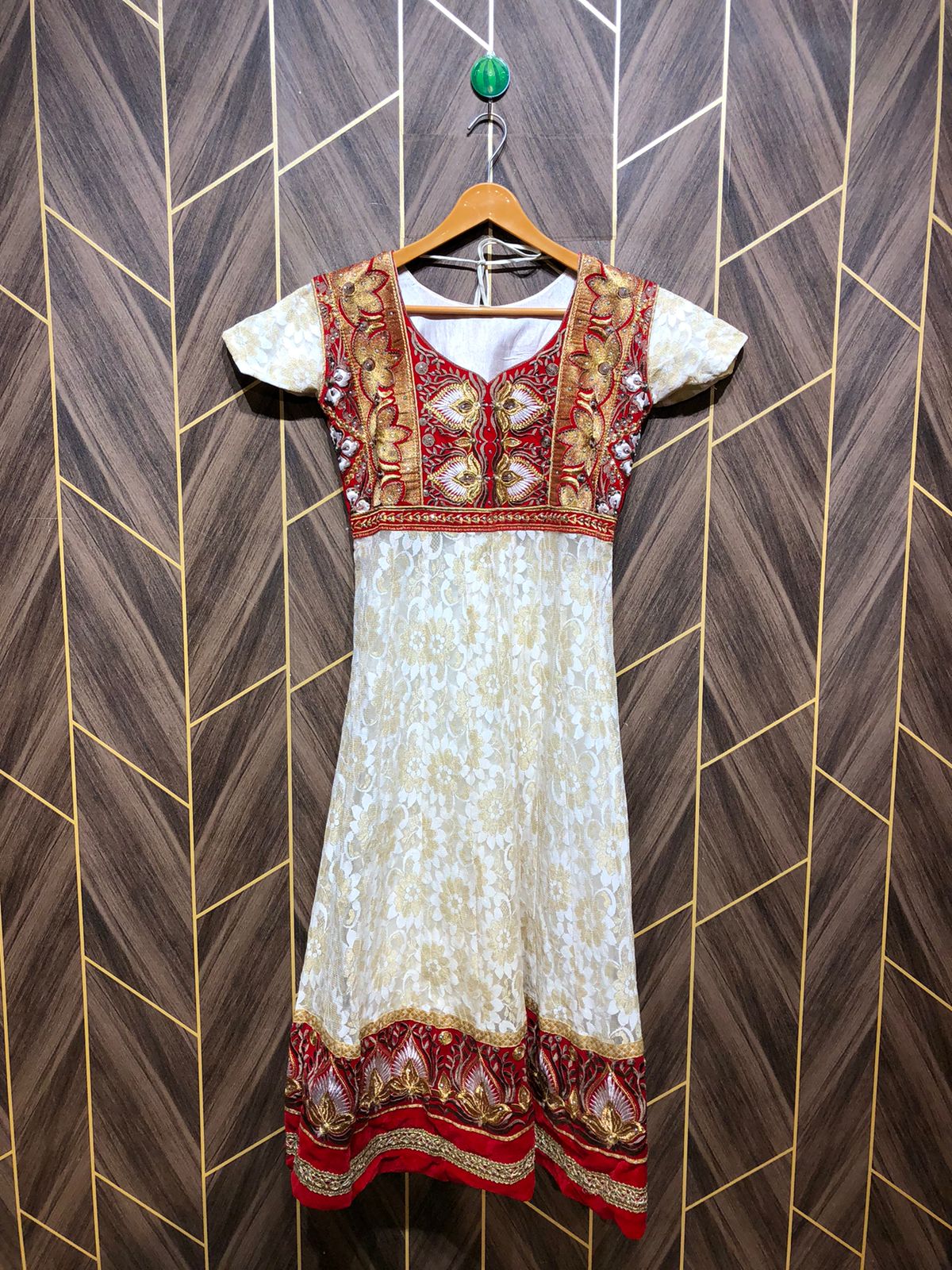 Western Long Maxi Net Silk Small | Size | Chest 18 | Length 47