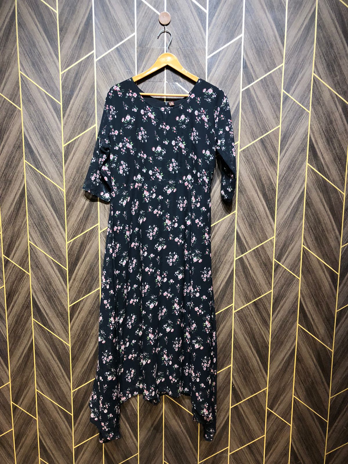 Western Long Maxi Chiffon Small | Size | Chest 18 | Length 49