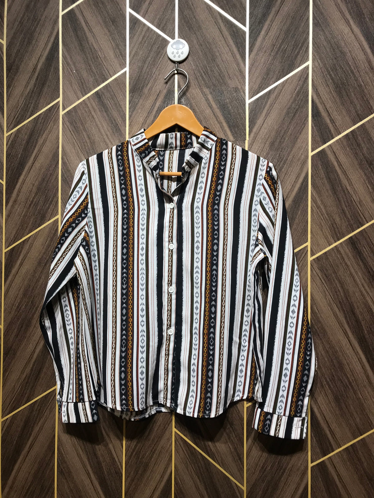 Western Top Small Chest 18 Length 24 chiffon