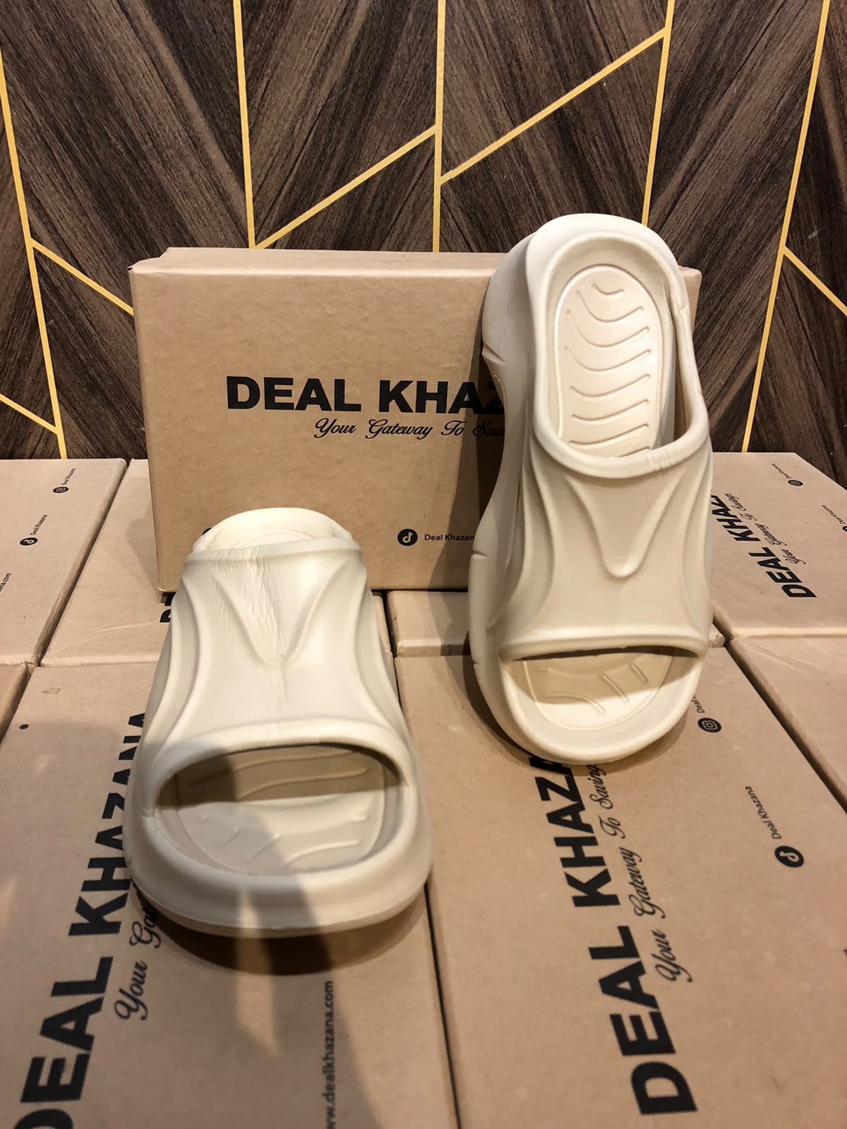 Women Comfortable Slippers Size 6