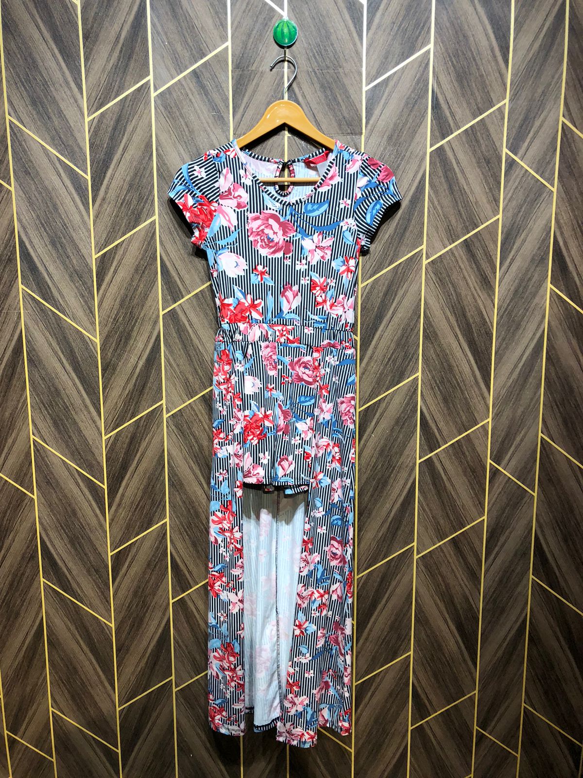 Western Trendy  Long Maxi 16/17 years  Linen Small Fitted  | Size  | Length 49