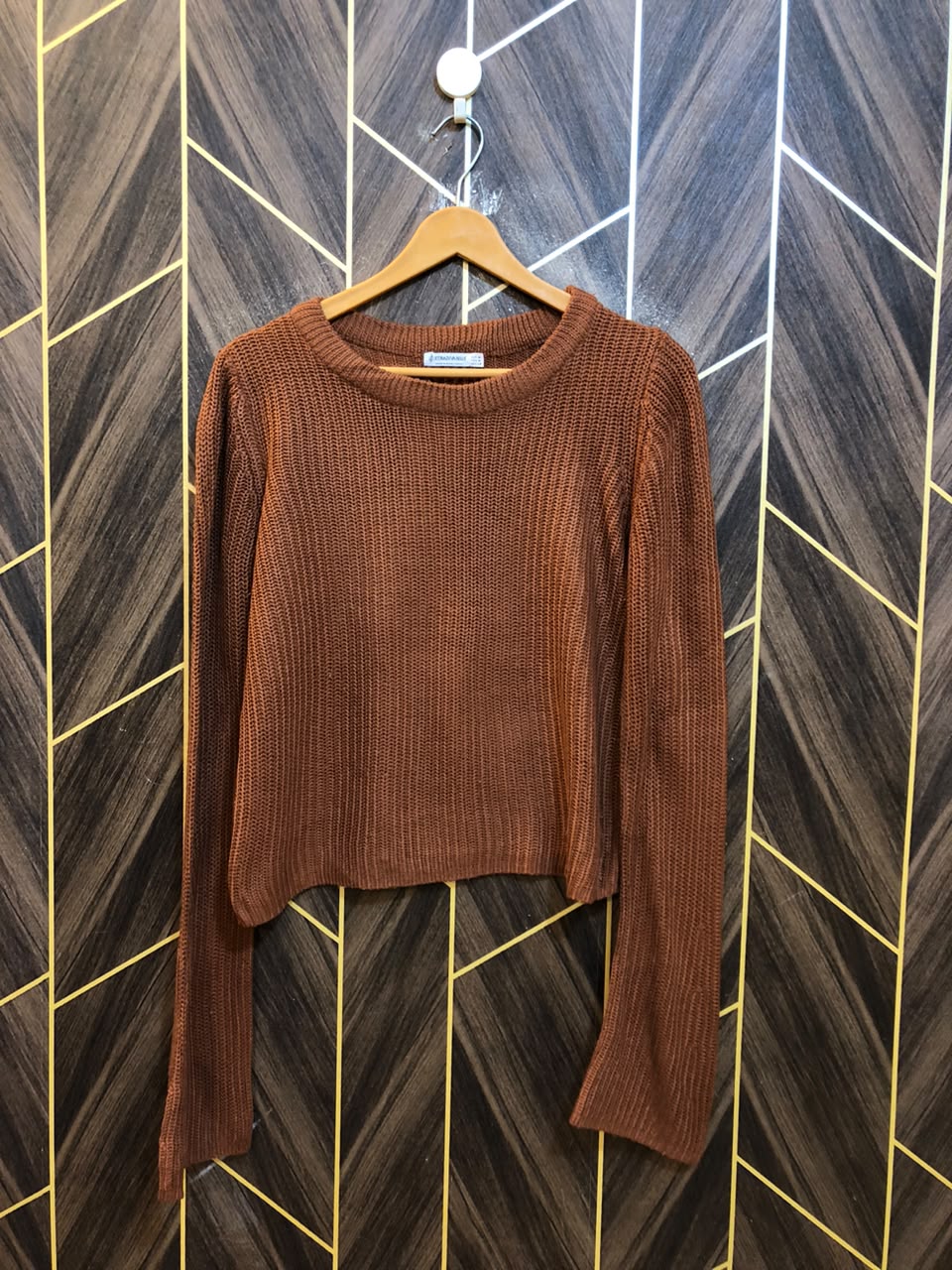 Women Crop Sweater Medium | Size | Chest 19 | Length 20
