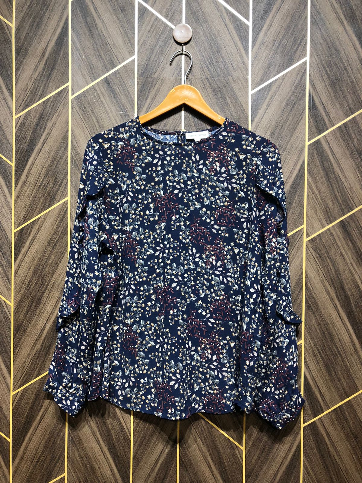 Western Top Chiffon – Large Size (Chest: 20, Length: 26 )