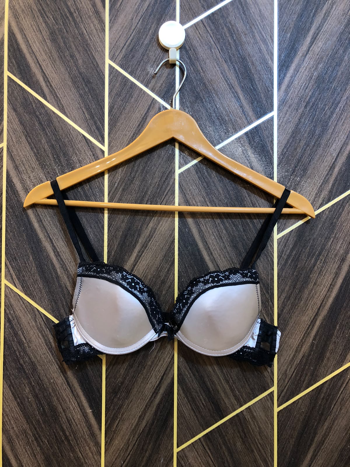 Women Sports Bra – Small to Medium