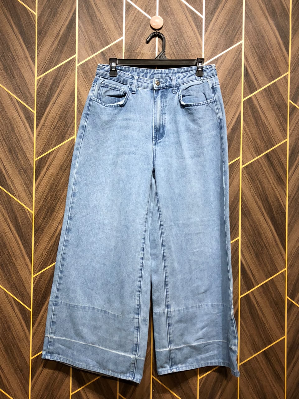 Women Wide Leg Jeans Medium  | Waist 30 | Length 37