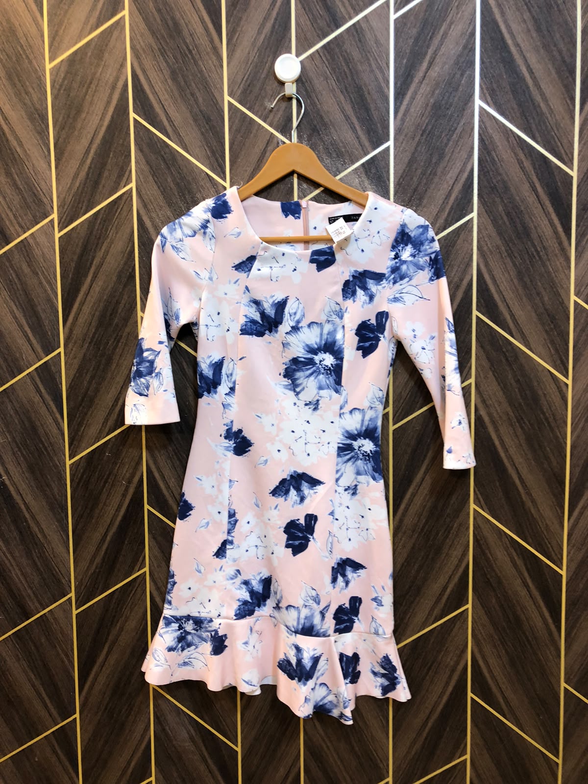 Mini Dress Jersey Small Size Chest 18 Length 33