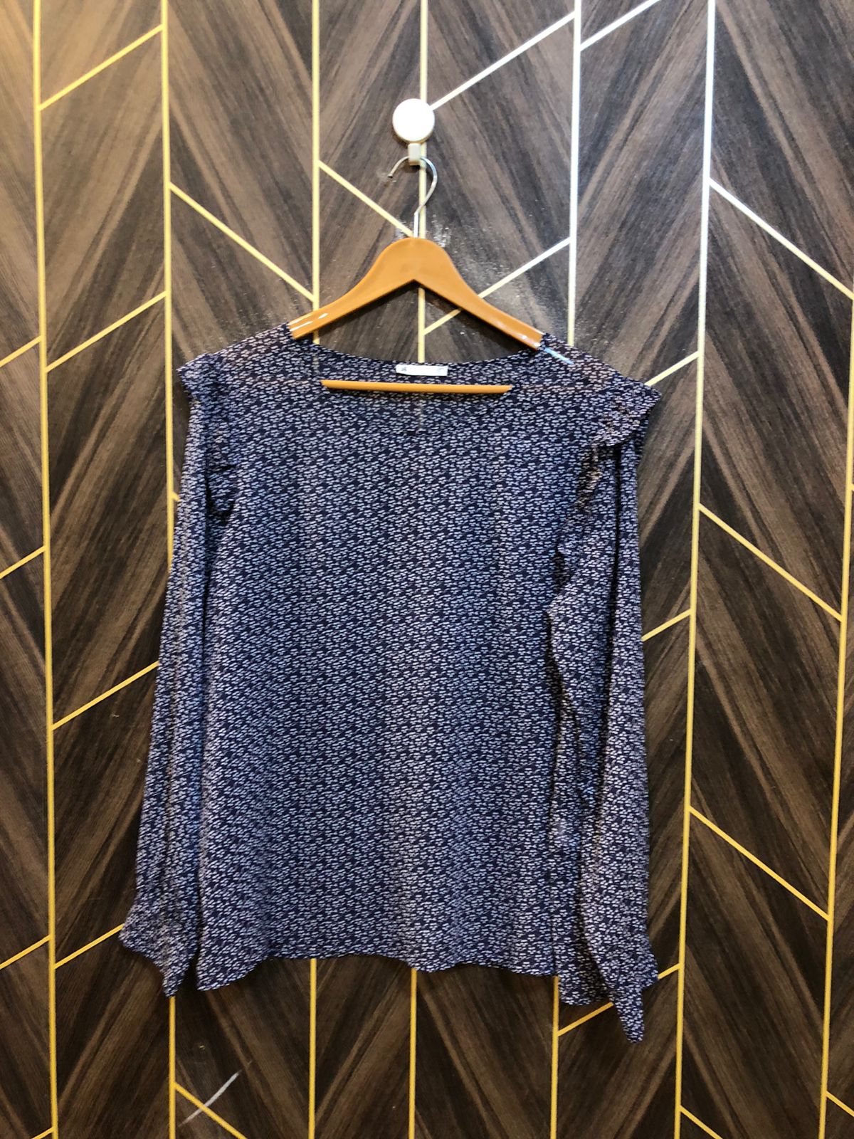 Western Top Chiffon (See Through) – Large Size (Chest: 20, Length: 25 )