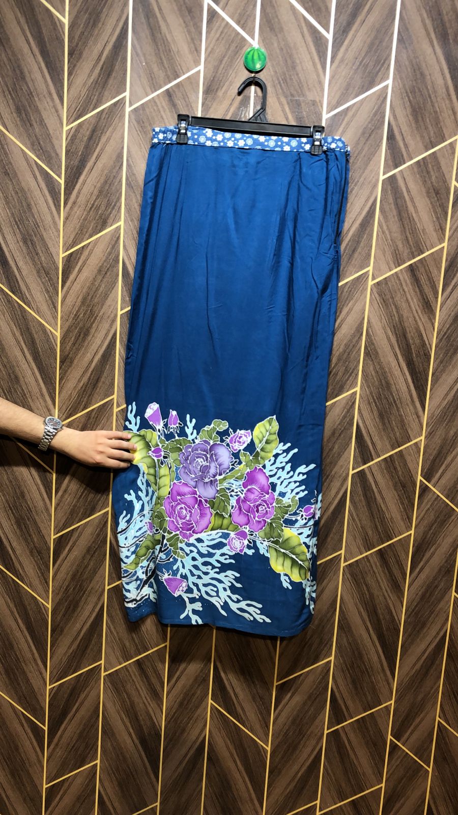 Linen Cordset – Medium (Shirt Chest 20, Length 38 | Skirt Waist 30 to 32 , Length 40 )