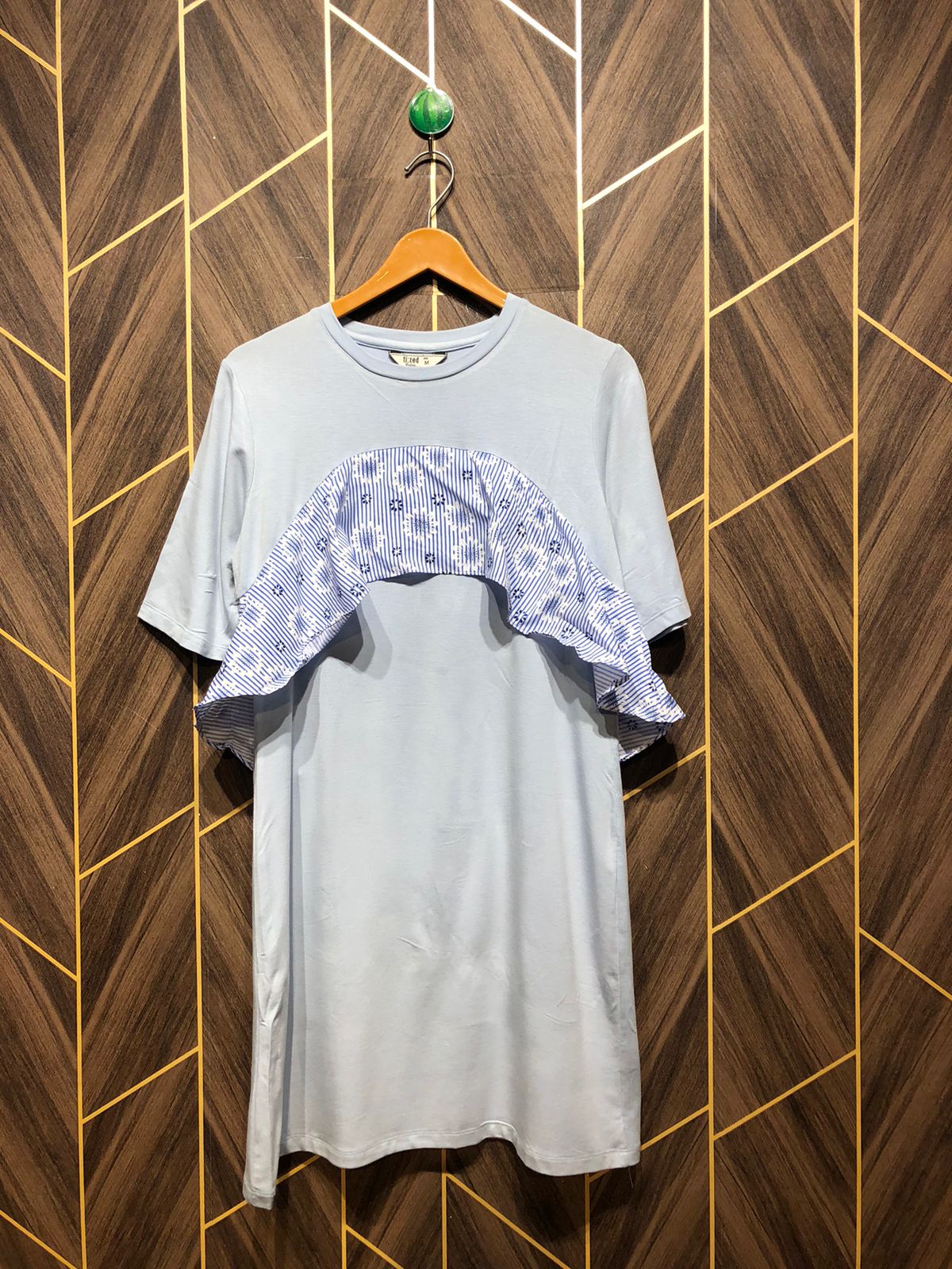 Women Long Shirt Jersey Medium | Chest 19 | Length 34
