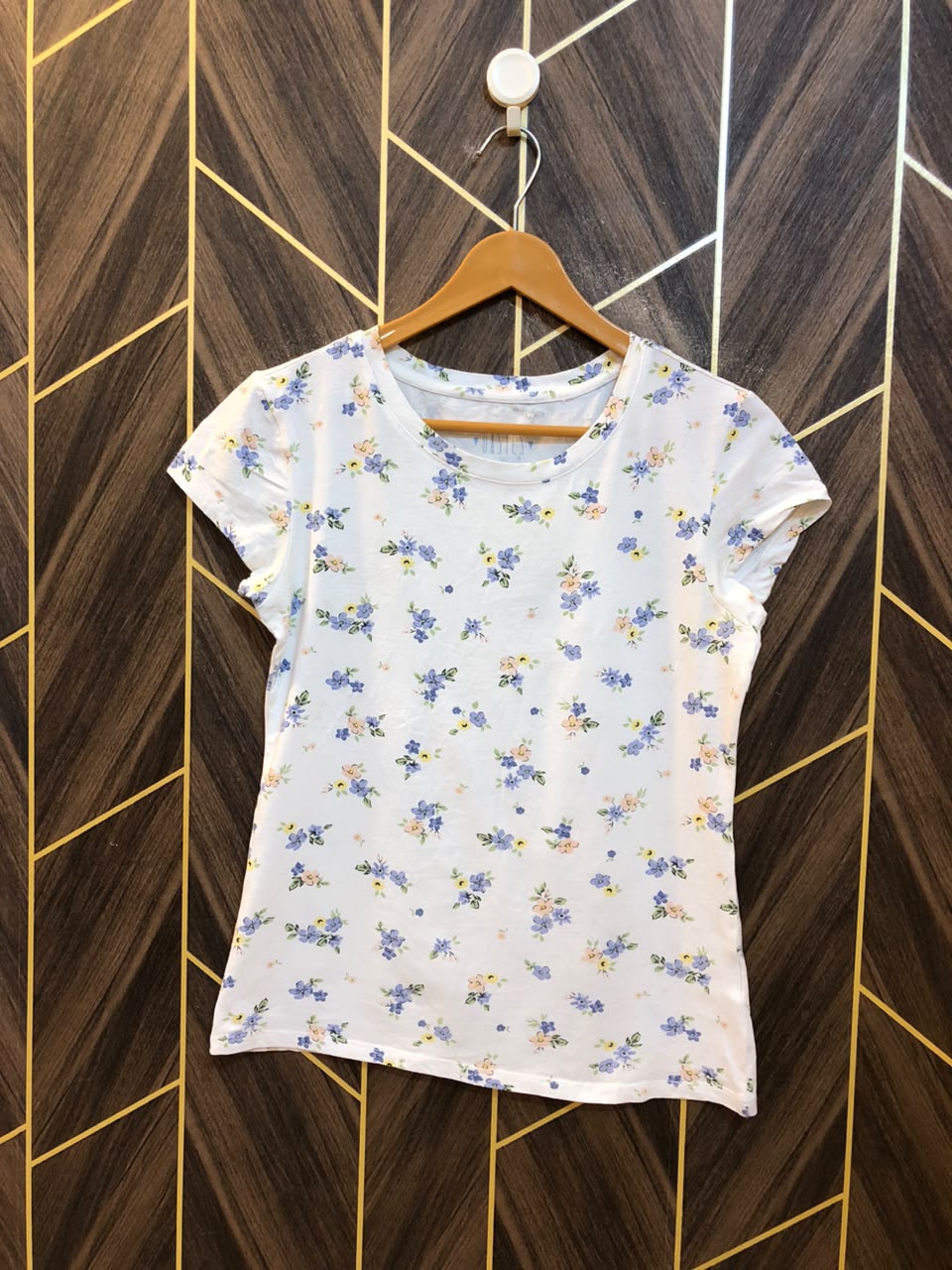 T-Shirt Jersey Small Size Length 22