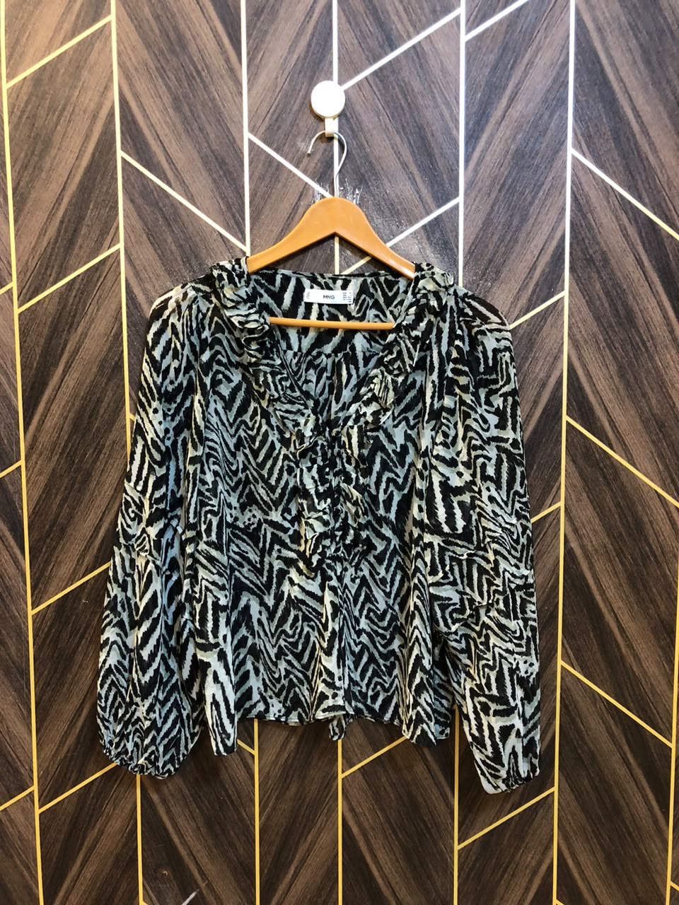 Western Top Chiffon (See Through) – Medium Size (Chest: 19, Length: 23 )