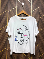 T-Shirt Jersey Medium to Large Size Length 25 baggy