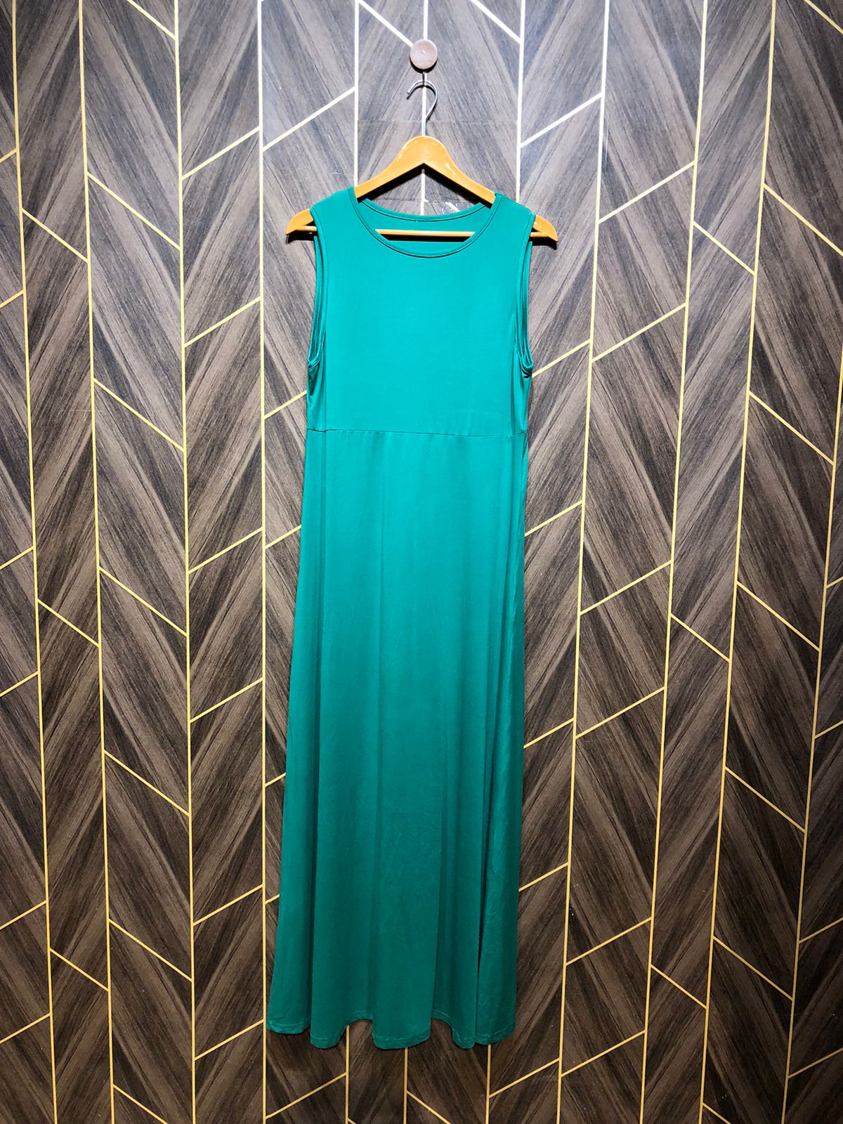 Western Long Maxi Jersey Medium | Size | Chest 19 | Length 57