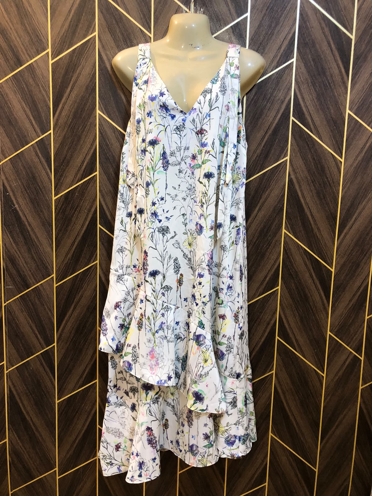 Western Long Maxi Chiffon X Large | Size | Chest 22 | Length 50