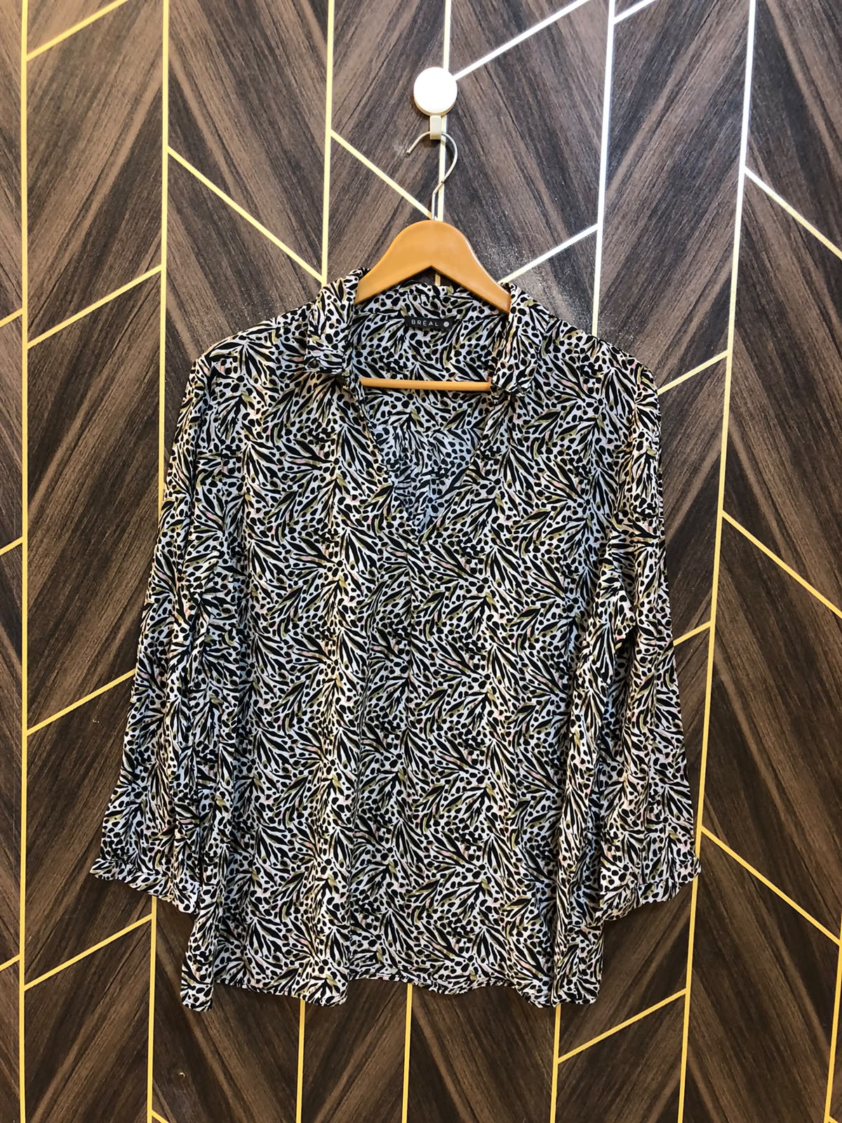Western Top Linen – Large Size (Chest: 21 , Length: 27  )