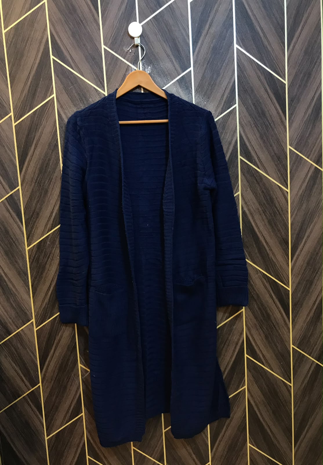 Women Wool Cardigan Sweater Medium | Size | Chest 19 | Length 41