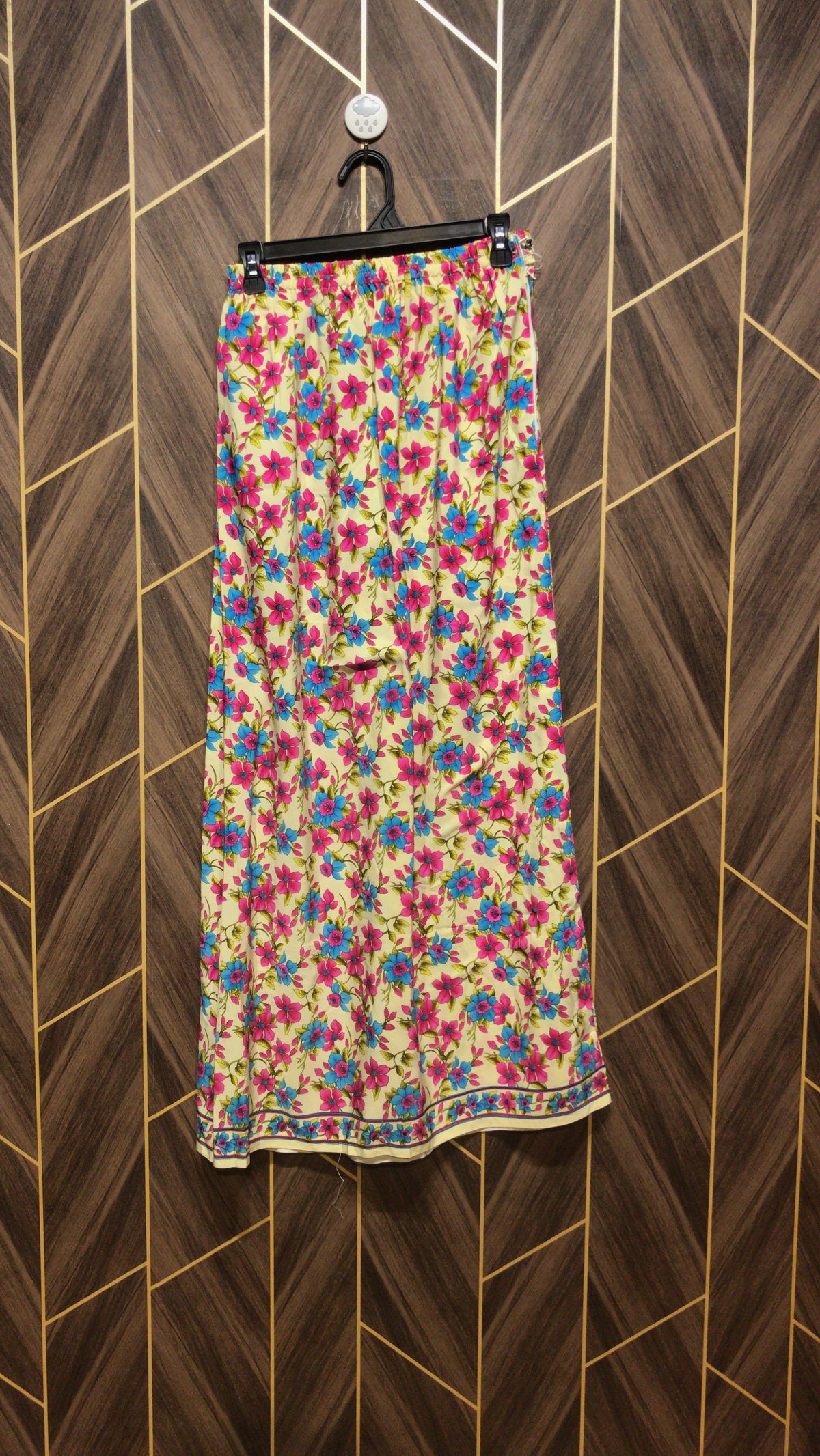 Western silk skirts small | size waist 28 | Length 41