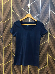 T-Shirt Jersey Small to Medium Size Length 26