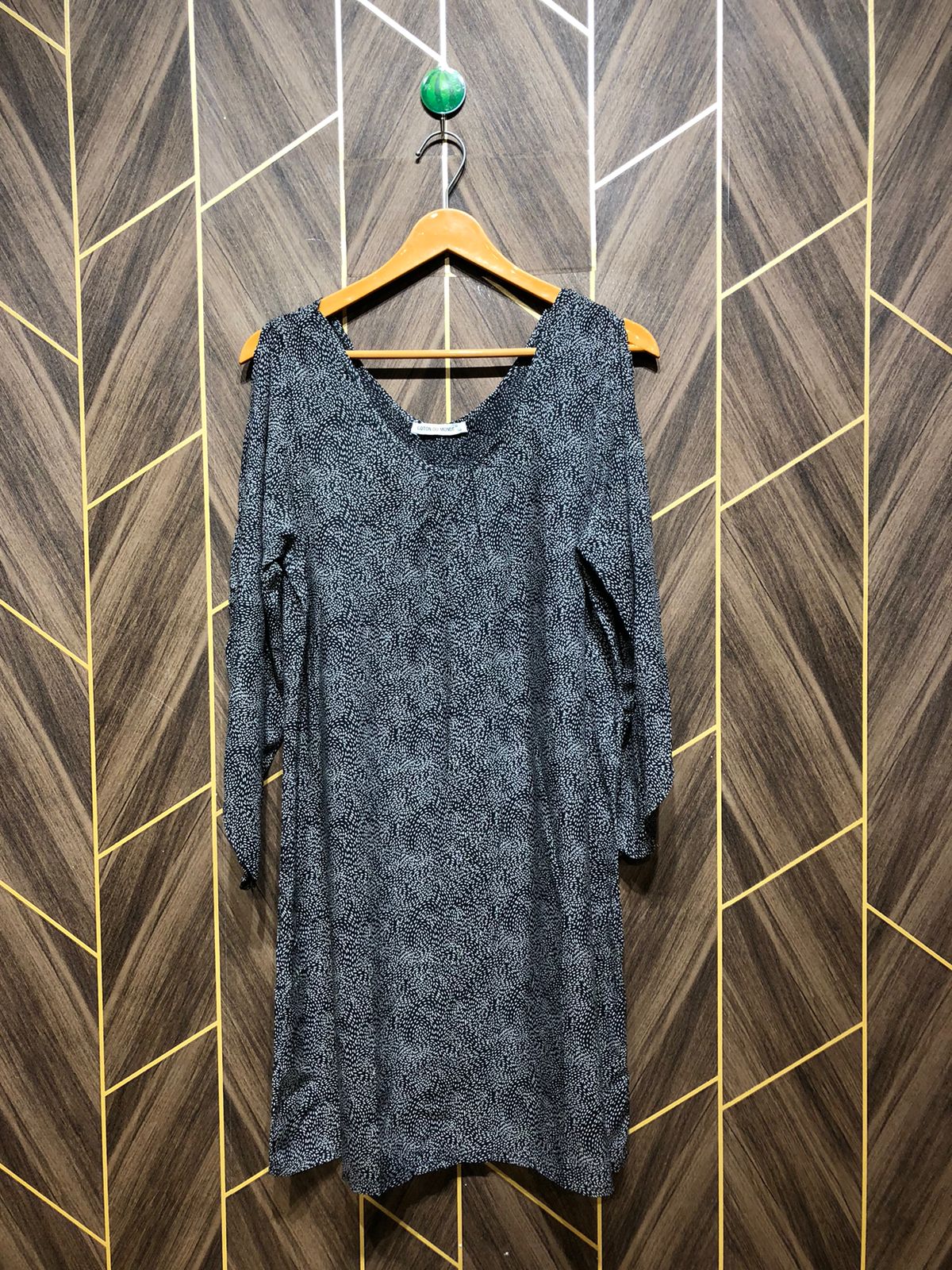 Women Long Shirt Linen X Large | Chest 21 | Length 35