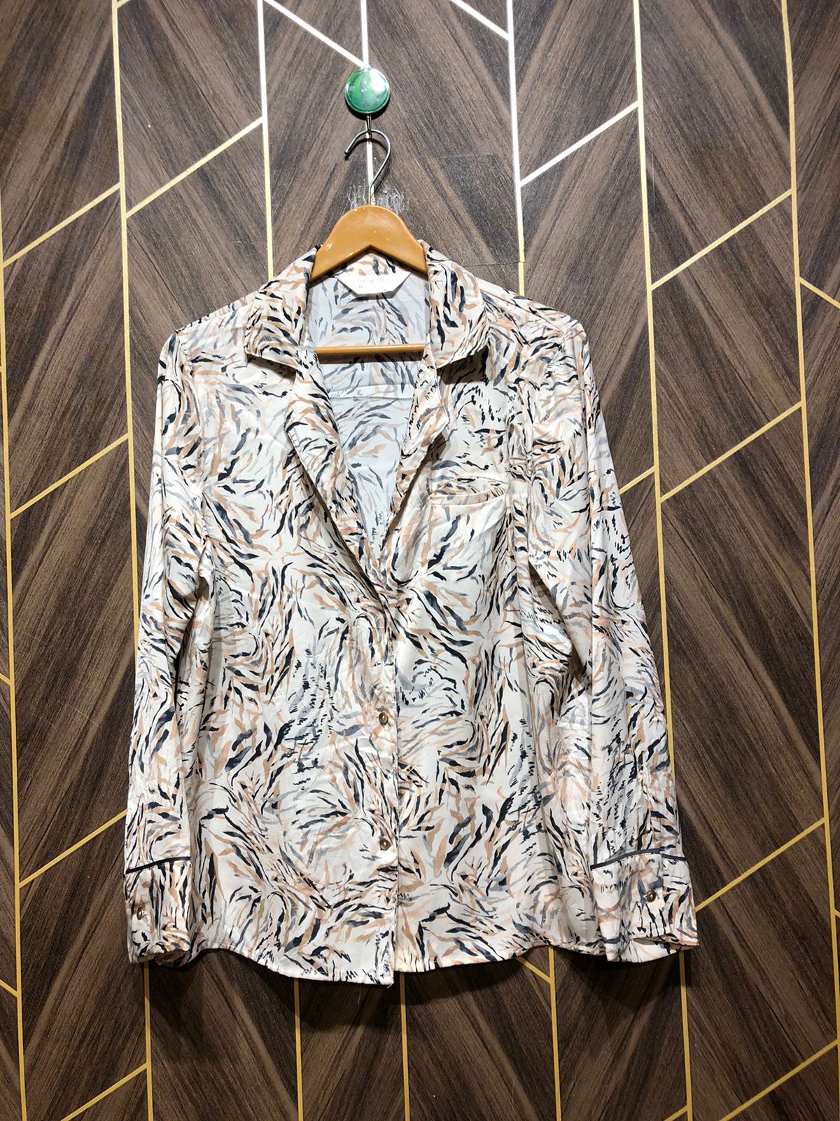 Western Top Silk – X-Large Size (Chest: 21, Length: 26)
