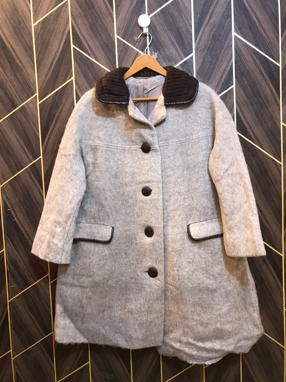 Women Wool Coat Large | Size | Chest 21 | Length 35