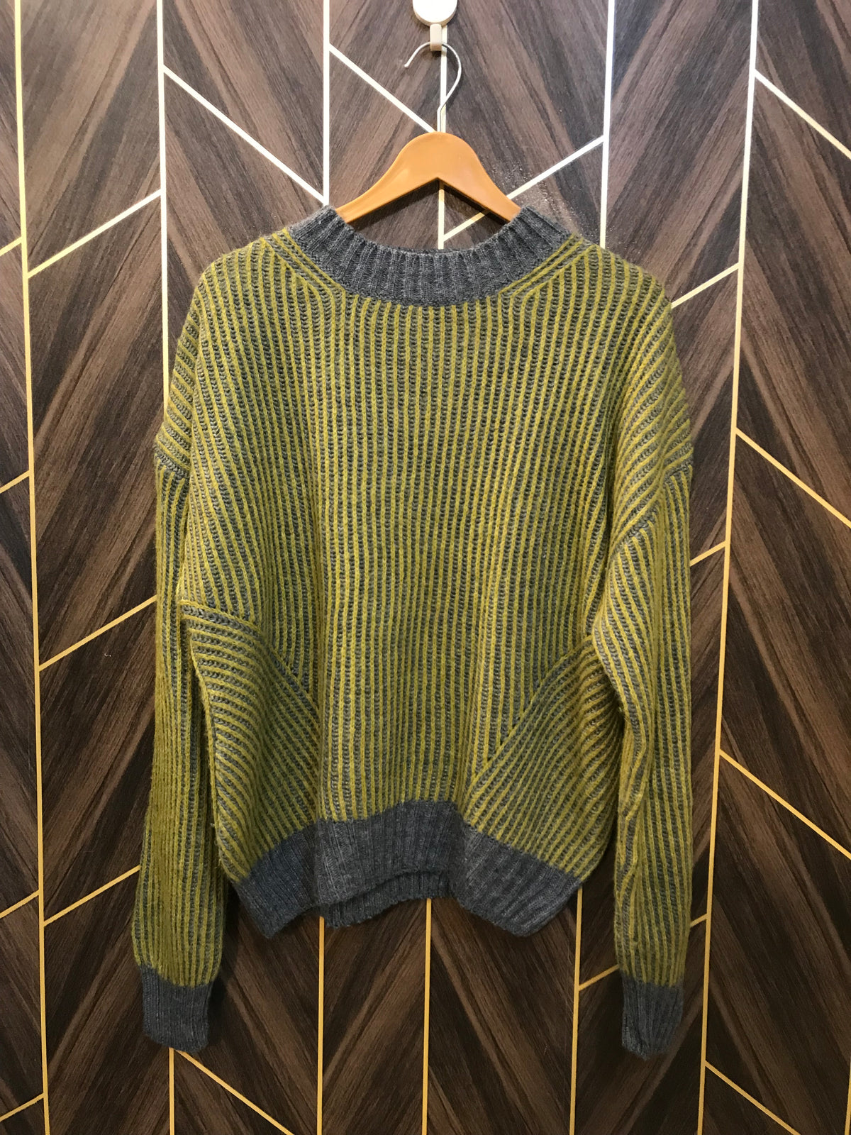 Sweater Top M/L Baggy