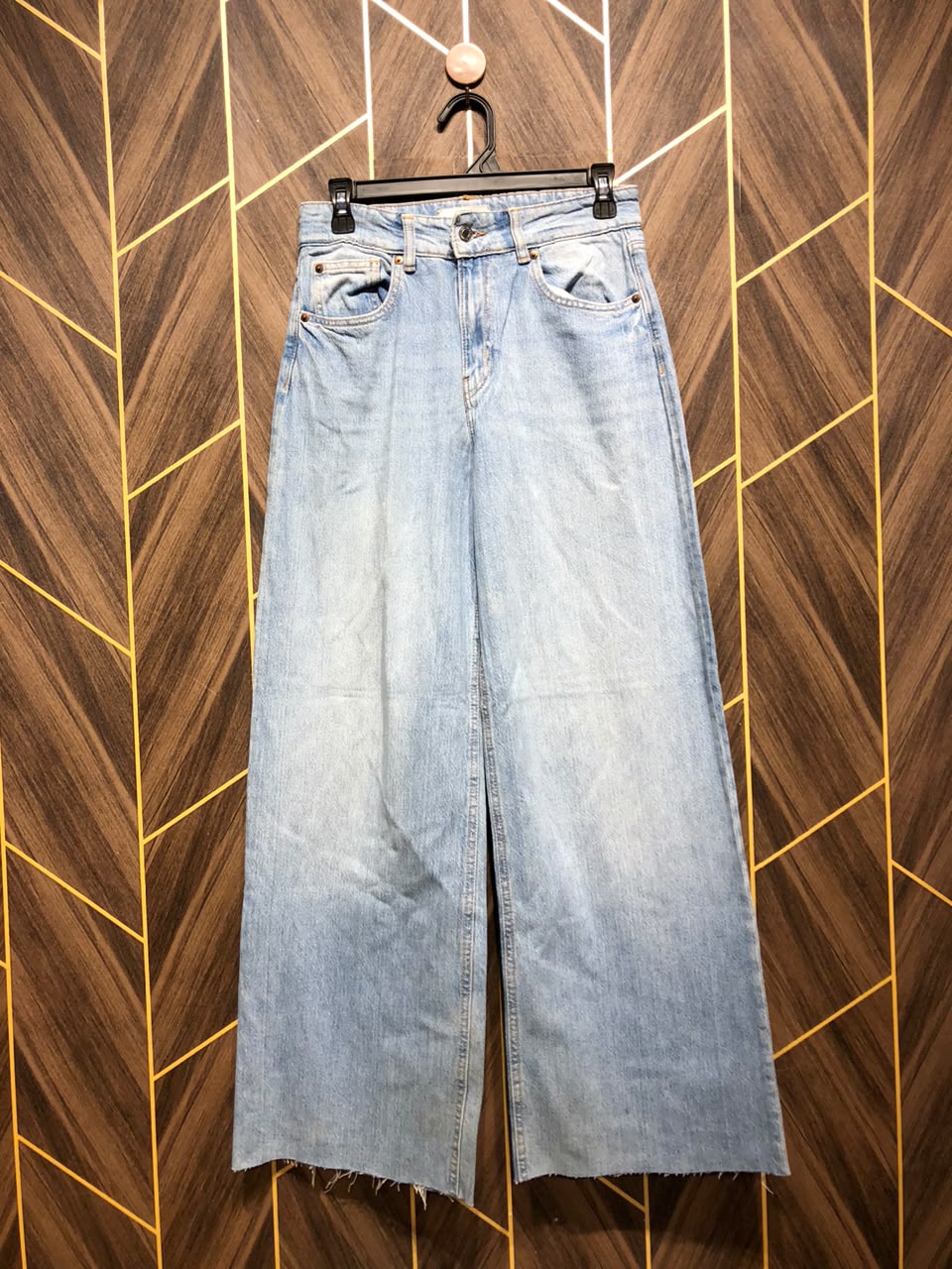 Women Wide Leg Jeans Small | Waist 28 | Length 40
