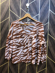 Western Top Silk – Medium Size (Chest: 19, Length: 24 ) baggy