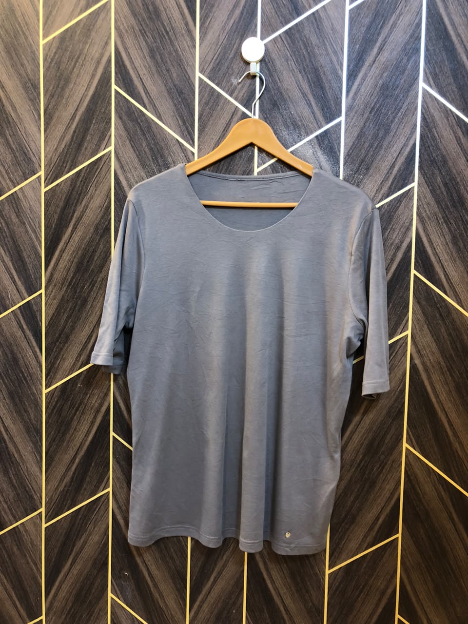 T-Shirt Jersey Large Size Length 27