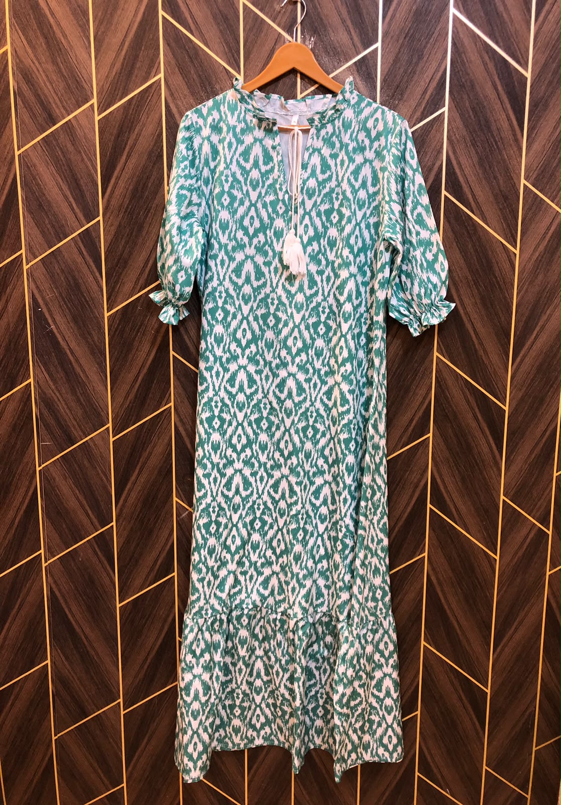 Western Long Maxi Silk X Large | Size | Chest 22 | Length 55
