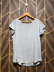 T-Shirt Jersey Medium to Large Size Length 27
