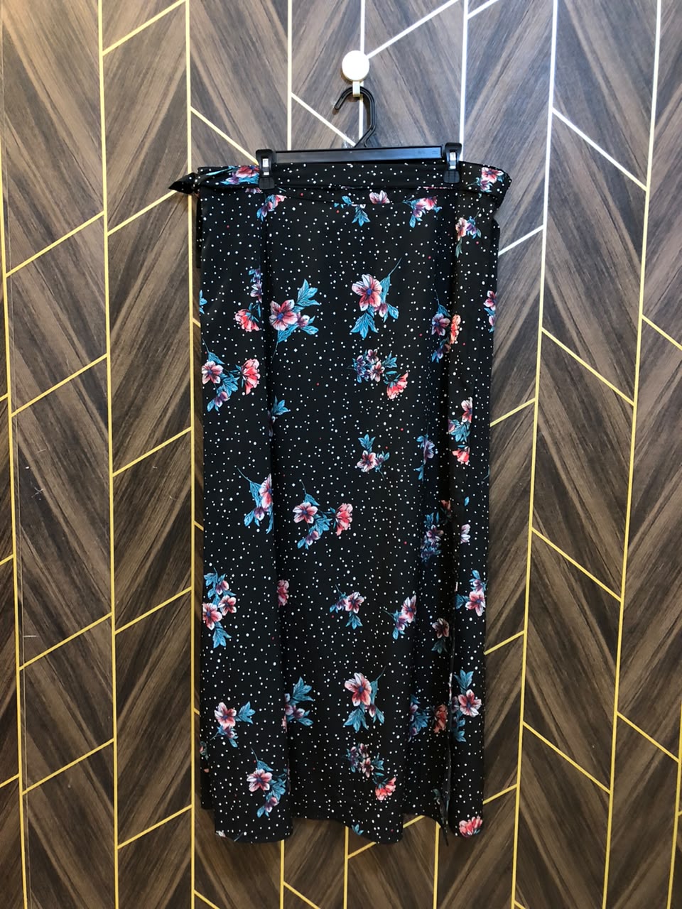 Women Skirts Silk X Large | Size Waist 36 | Length 40