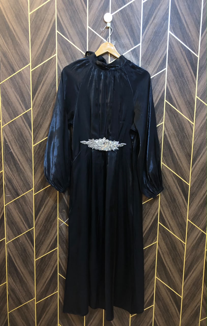 Western Long Maxi Silk Medium | Size | Chest 19 | Length 52