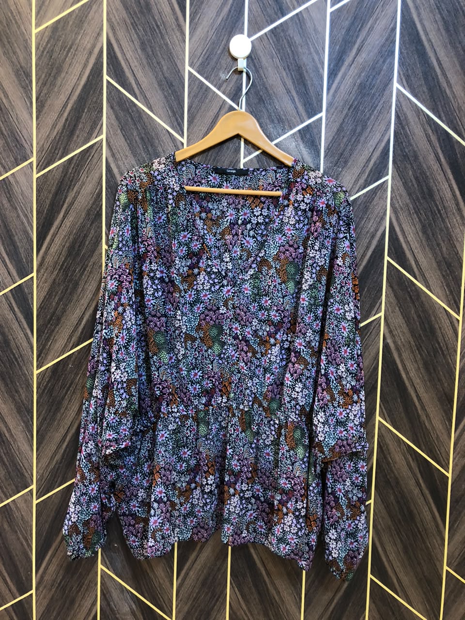 Western Top Chiffon (See Through) – Large Size baggy   (Chest: 20, Length: 28 )