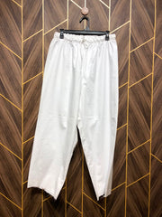 Women Wide Leg Jeans Medium to Large | Waist 32 –34 | Length 38