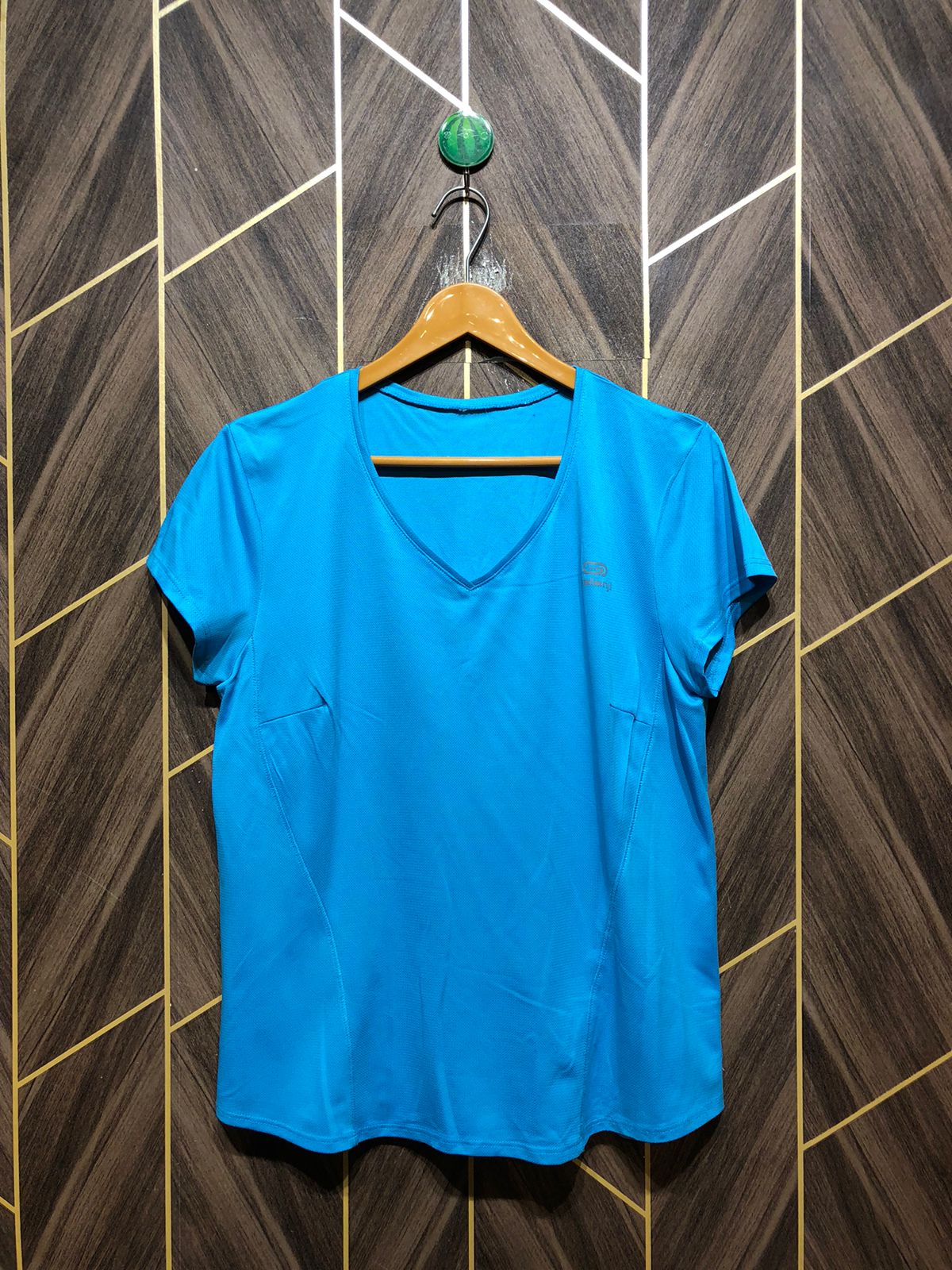 Sports T-Shirt Jersey Medium Size Length 25