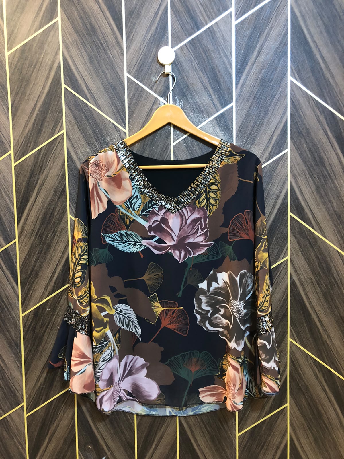 Western Top Jersey – Medium Size (Chest: 19, Length: 27 )