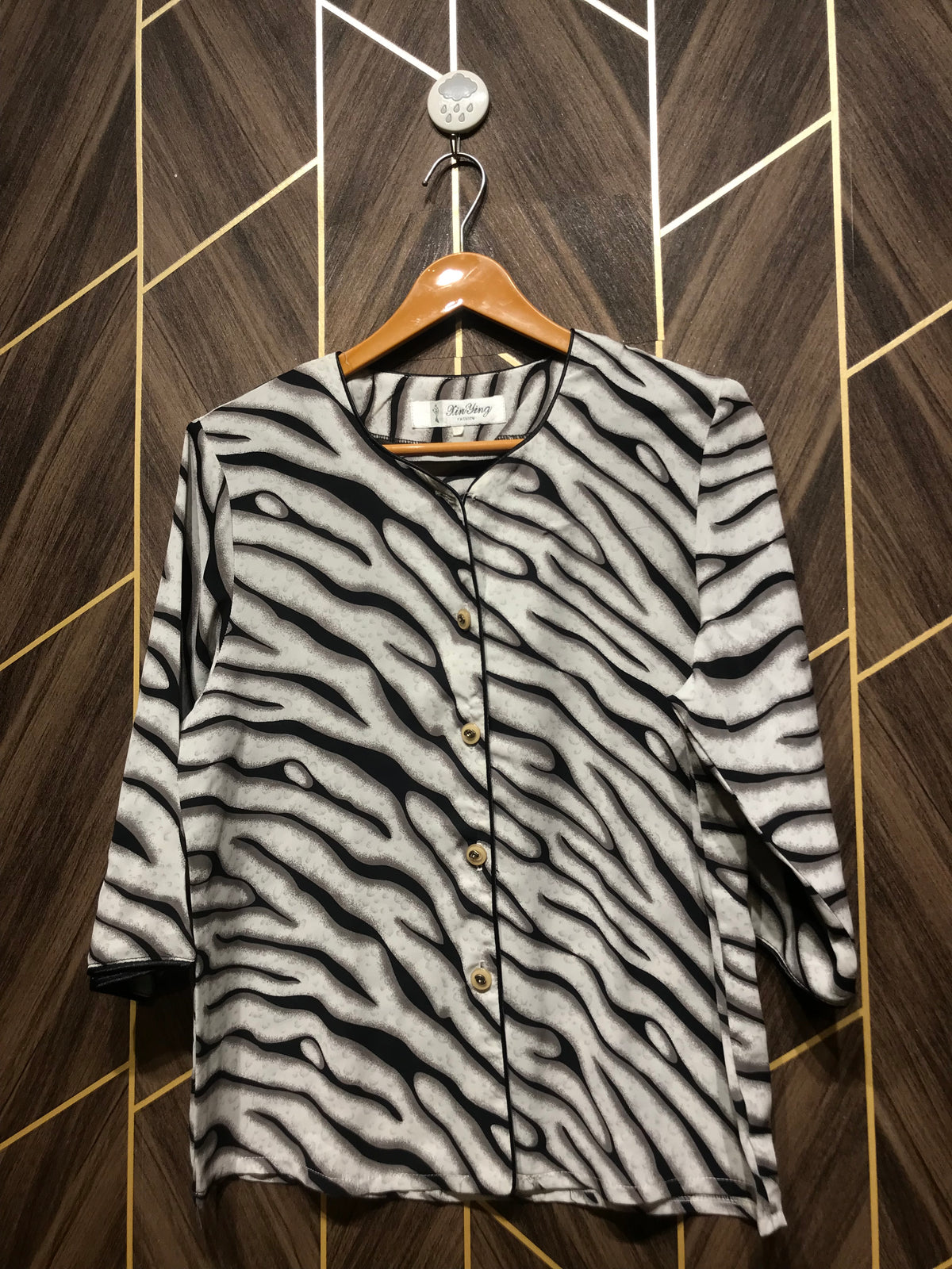 Western Top Medium Chest 19 Length 27 Chiffon