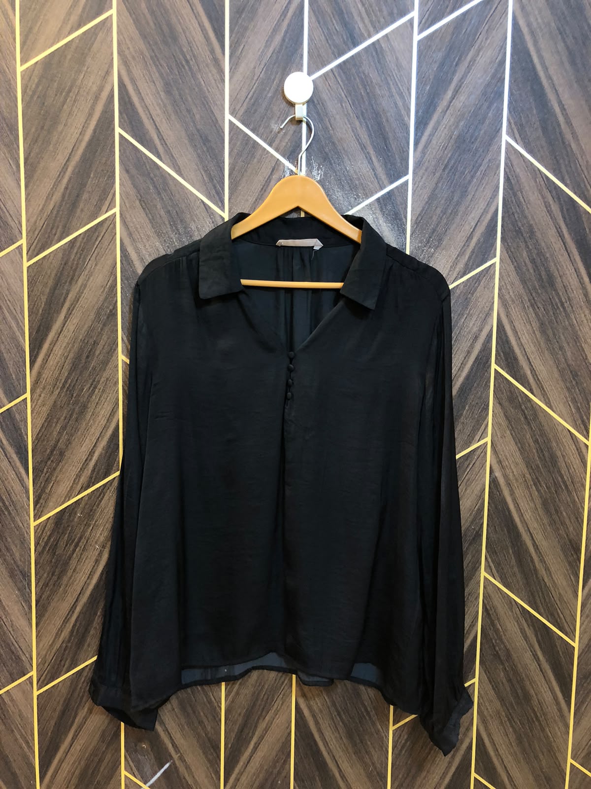 Western Top Silk – 1XL Size (Chest: 23, Length: 25 )