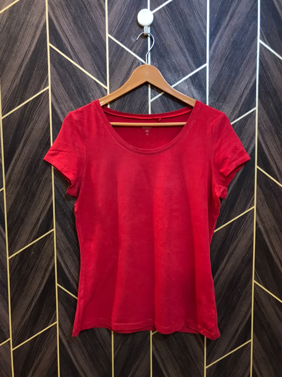 T-Shirt Jersey Small to Medium Size Length 25