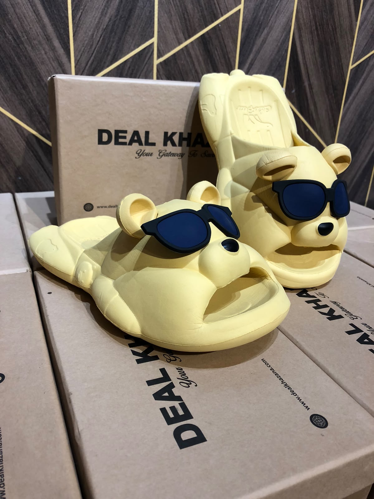 Women Comfortable Slippers Size 6