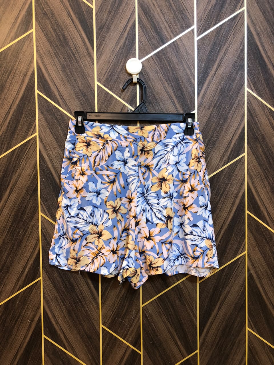 Women Mini Shorts Linen X Small to Small | Size Waist 26–28
